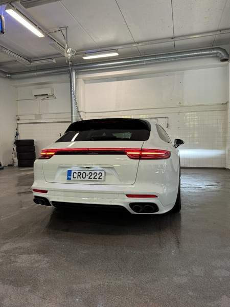 Porsche Panamera Helsinki - valokuva 3