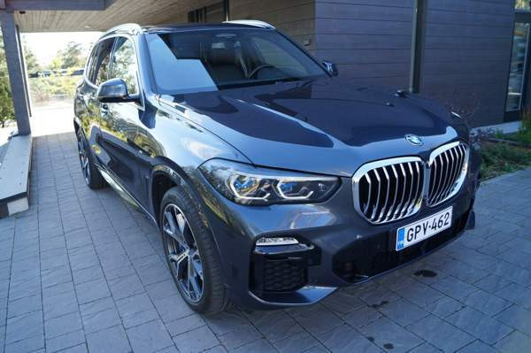 BMW X5 Helsinki - valokuva 1