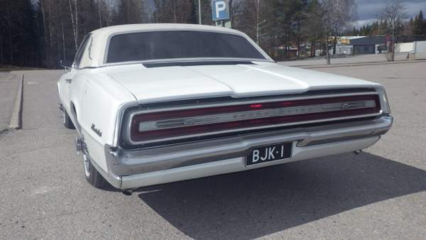 Ford Thunderbird Hämeenlinna - valokuva 4