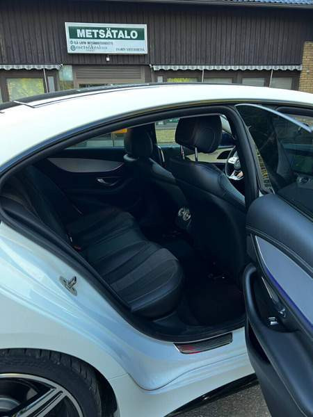 Mercedes-Benz CLS Lons-le-Saunier - valokuva 7