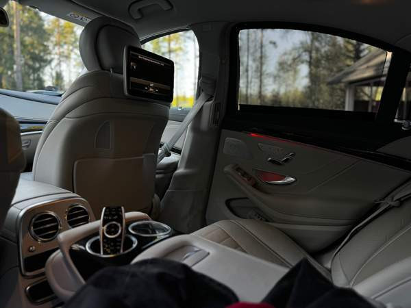 Mercedes-Benz S Russia - valokuva 7