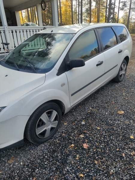 Ford Focus Liperi - valokuva 1