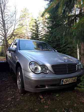 Mercedes-Benz C Кангасала