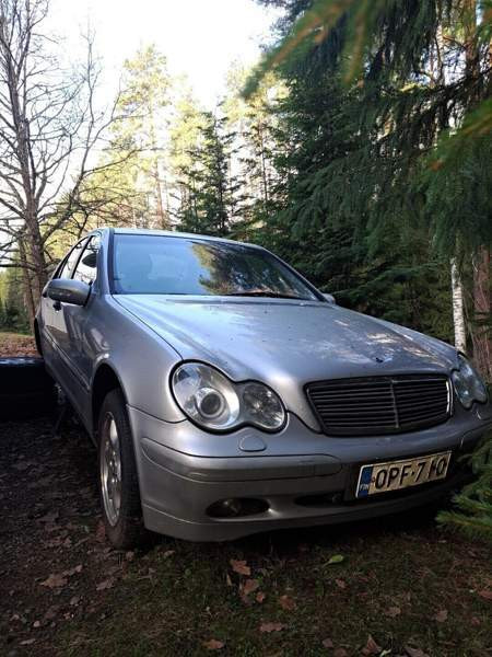 Mercedes-Benz C Кангасала - изображение 1