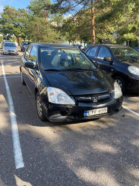 Honda Civic Turtkul - valokuva 1