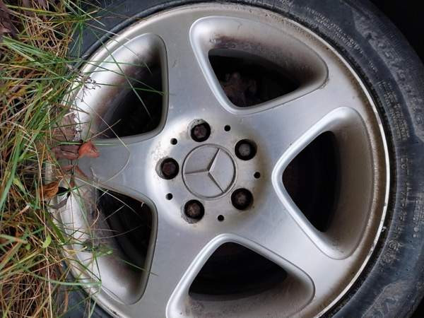 Mercedes-Benz 220 Liperi - valokuva 4