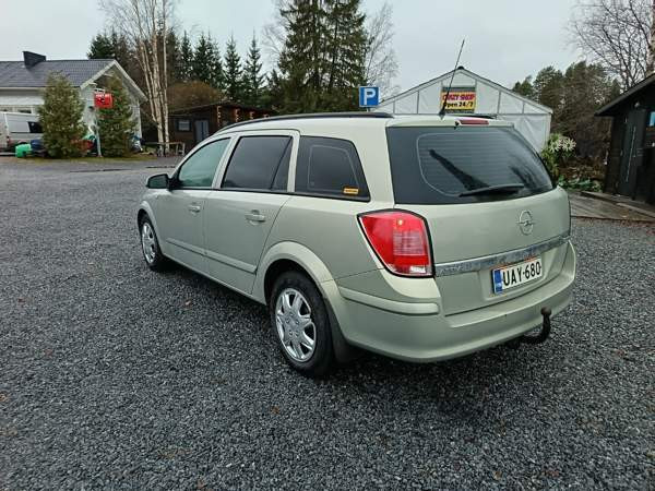 Opel Astra Nivala - valokuva 1