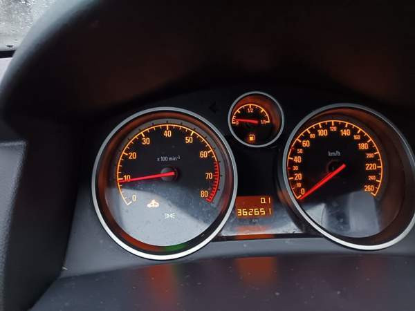 Opel Astra Nivala - valokuva 4