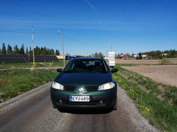 Renault Megane Lovisa - valokuva 1