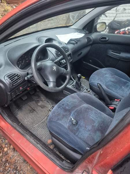 Peugeot 206 Савонлинна - изображение 8