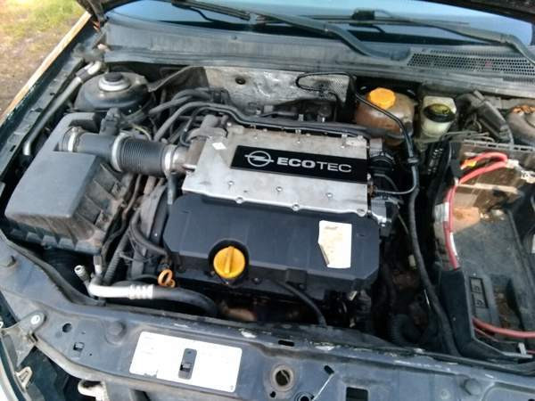 Opel Vectra Toholampi - valokuva 4