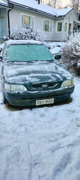 Ford Escort Uurainen - изображение 1