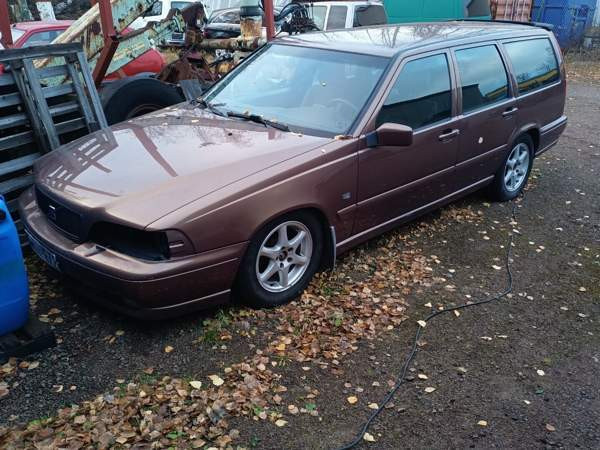 Volvo V70 Chukotskiy Avtonomnyy Okrug - valokuva 2