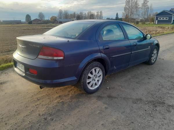 Chrysler Sebring Hafnarfjoerdur - valokuva 2