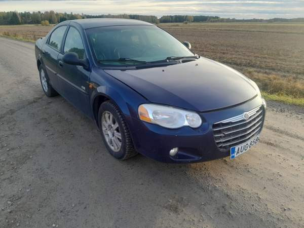 Chrysler Sebring Hafnarfjoerdur - valokuva 4