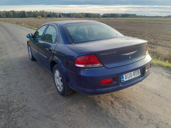 Chrysler Sebring Hafnarfjoerdur - valokuva 3