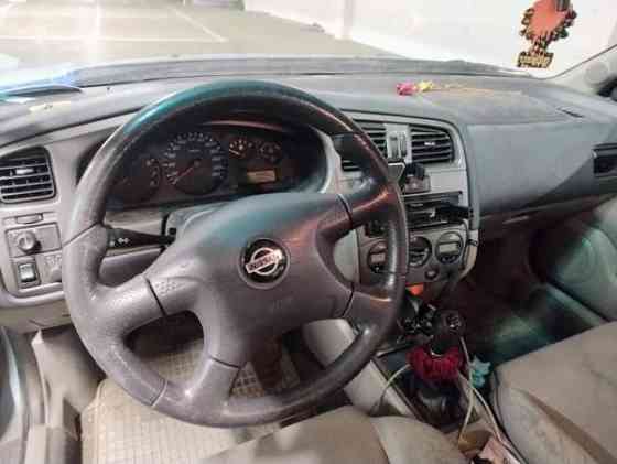 Nissan Primera Turtkul