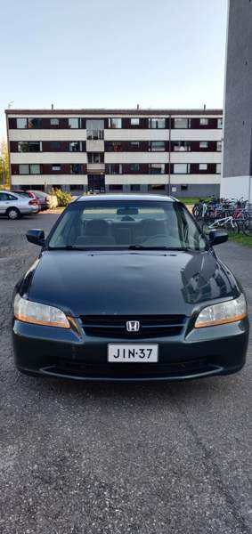 Honda Accord Joensuu - valokuva 1