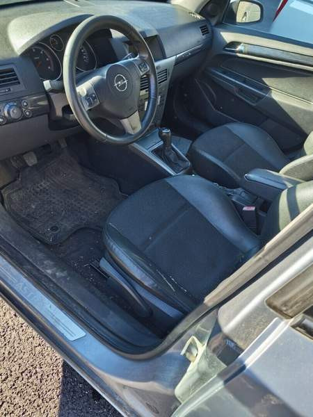 Opel Astra Helsinki - photo 3