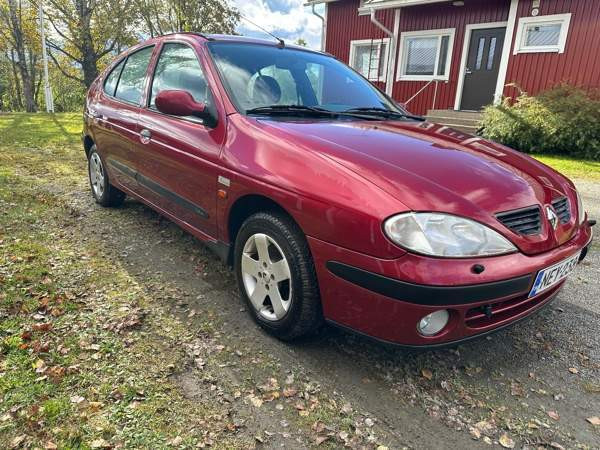 Renault Megane Teuva – foto 1