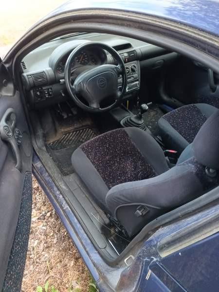 Opel Tigra Alavus - valokuva 2