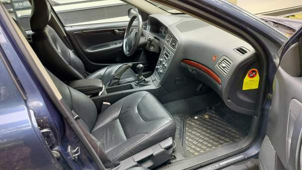 Volvo V70 Mänttä-Vilppula – foto 6