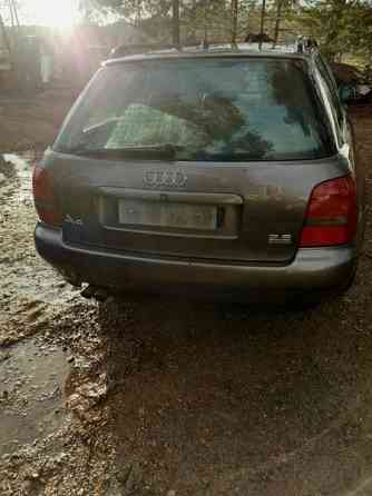 Audi A4 Lovisa