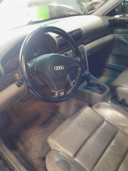 Audi A4 Ловийса - изображение 8