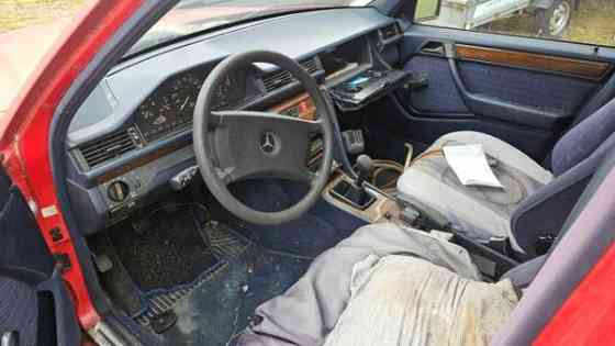 Mercedes-Benz 230 Pihtipudas