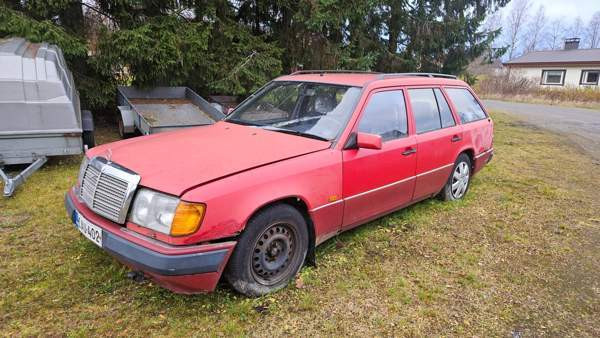 Mercedes-Benz 230 Pihtipudas – foto 1