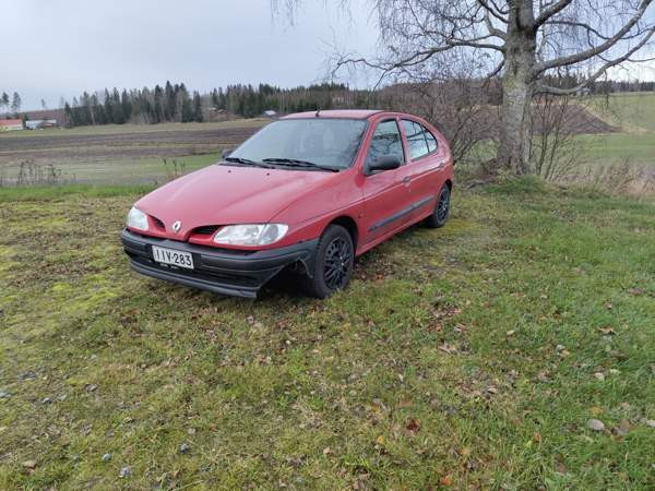 Renault Megane Jalasjärvi - valokuva 2