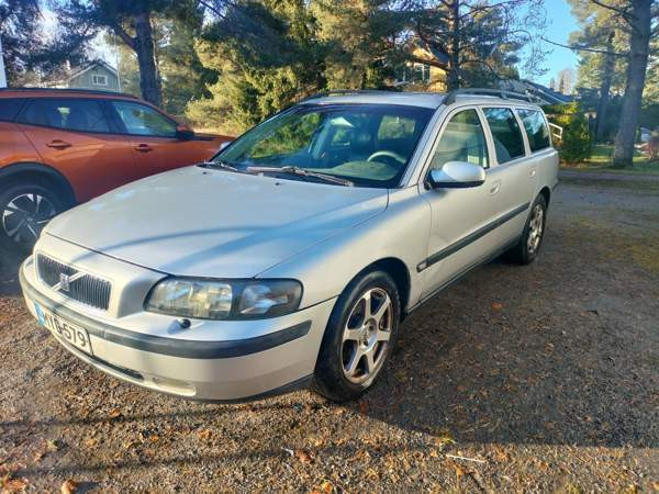 Volvo V70 Paimio - photo 4