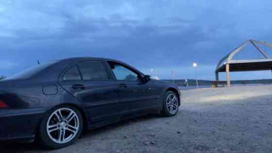 Mercedes-Benz C Рованиеми