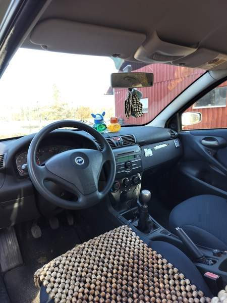 Fiat Stilo Валкеакоски - изображение 8