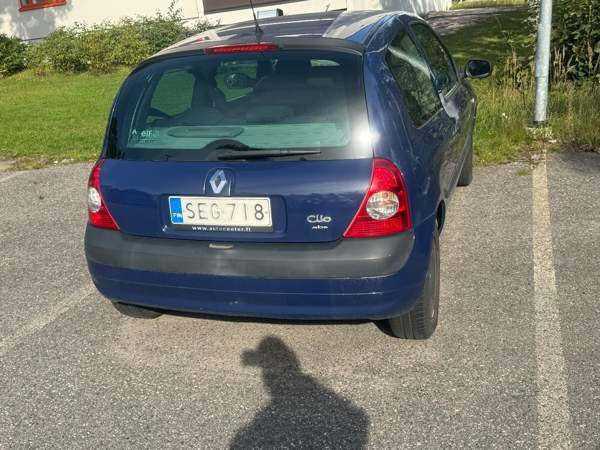 Renault Clio Helsinki - valokuva 4