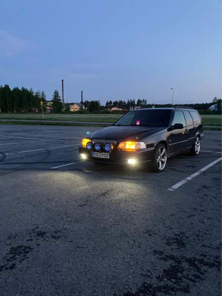 Volvo V70 Alajärvi – foto 1