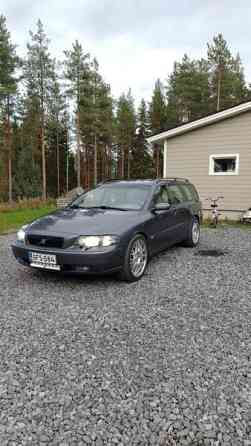 Volvo V70 Muhos