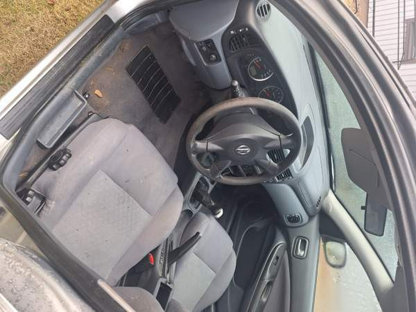 Nissan Almera Kolari - photo 3