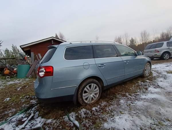 Volkswagen Passat Lons-le-Saunier - valokuva 4