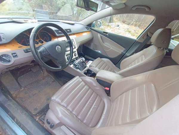 Volkswagen Passat Lons-le-Saunier - valokuva 7