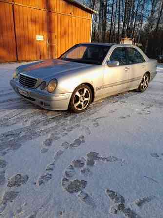 Mercedes-Benz E Outokumpu