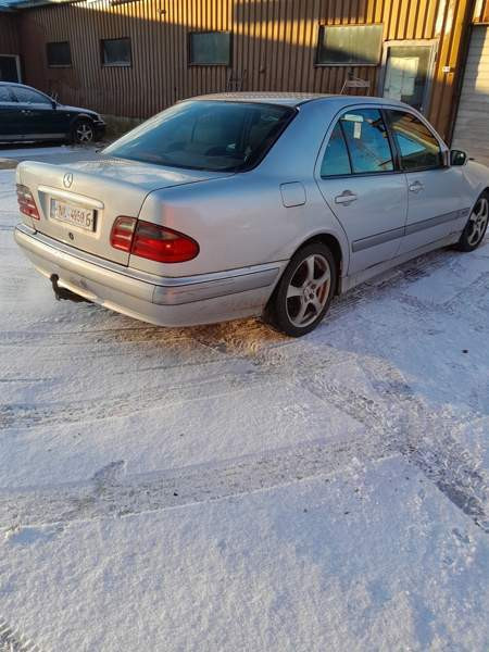 Mercedes-Benz E Outokumpu - изображение 3