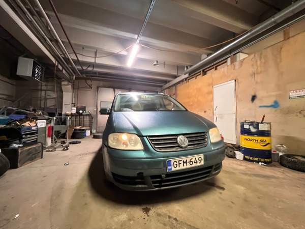 Volkswagen Touran Kuopio - photo 1