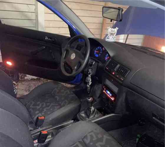 Volkswagen Golf Alavieska