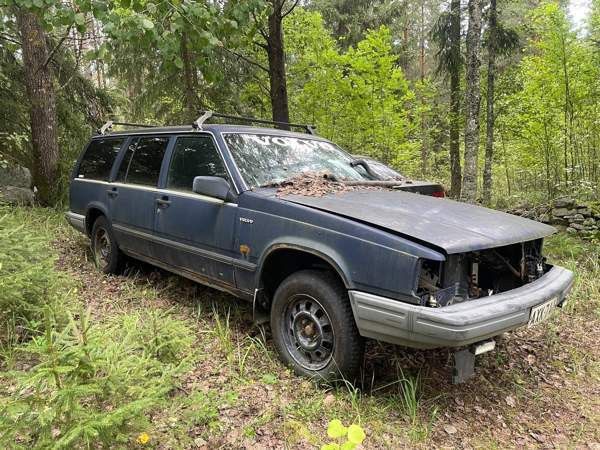 Volvo 740 Ugleural'skiy – foto 1