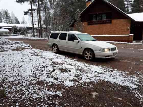 Volvo V70 Hausjärvi