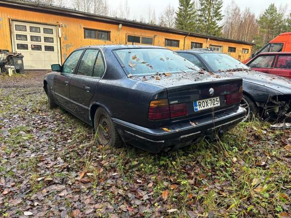 BMW 520 Лохья - изображение 3