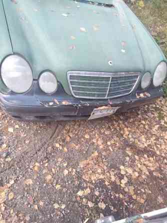 Mercedes-Benz 220 Lieksa
