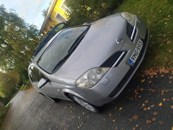Nissan Primera Каяни - изображение 1