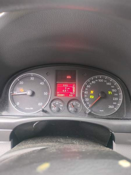 Volkswagen Touran Leppävirta - valokuva 2